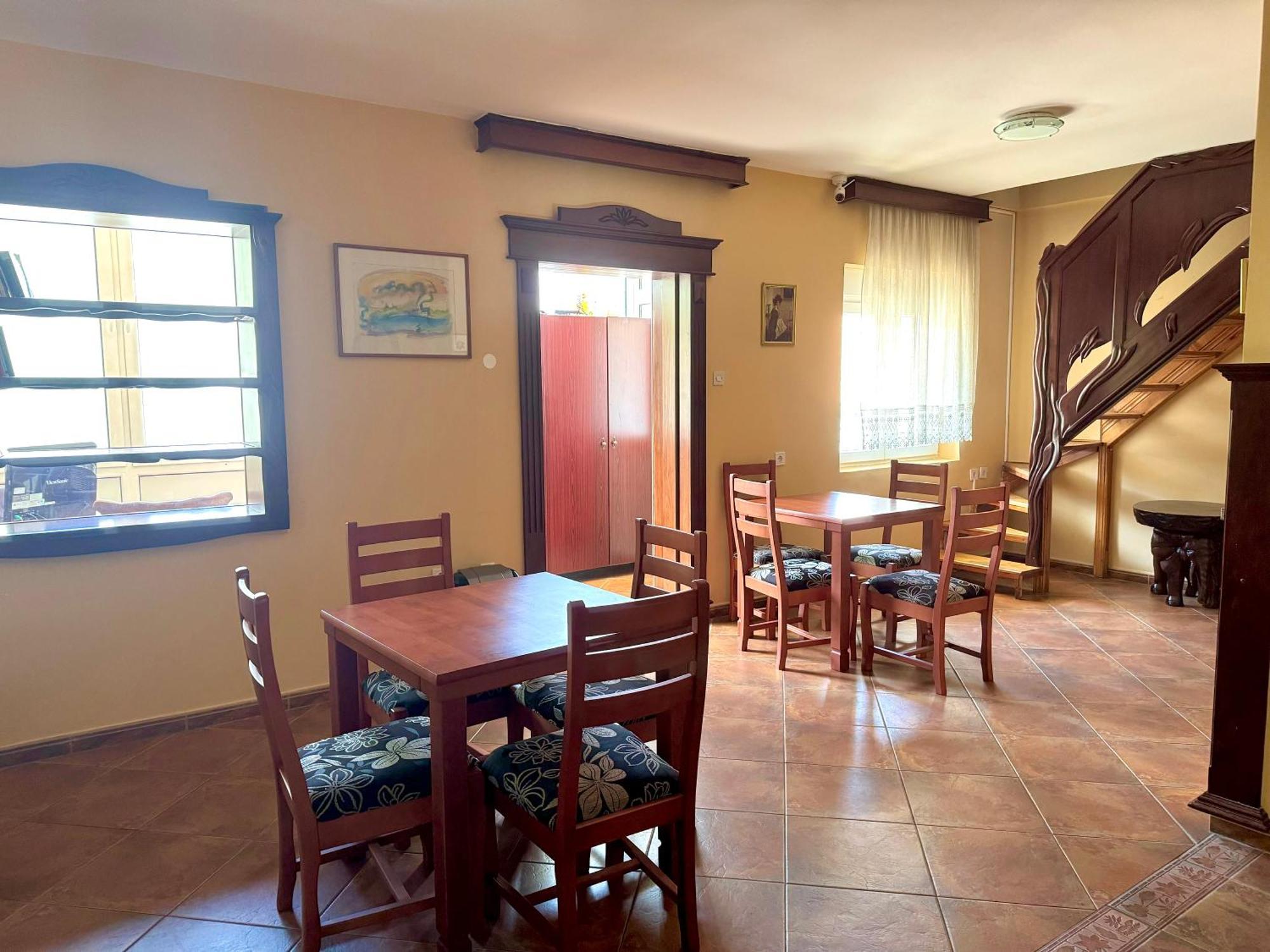 Kotorhostelito Luaran gambar