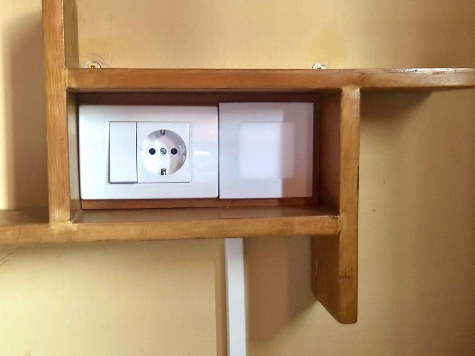 Kotorhostelito Luaran gambar